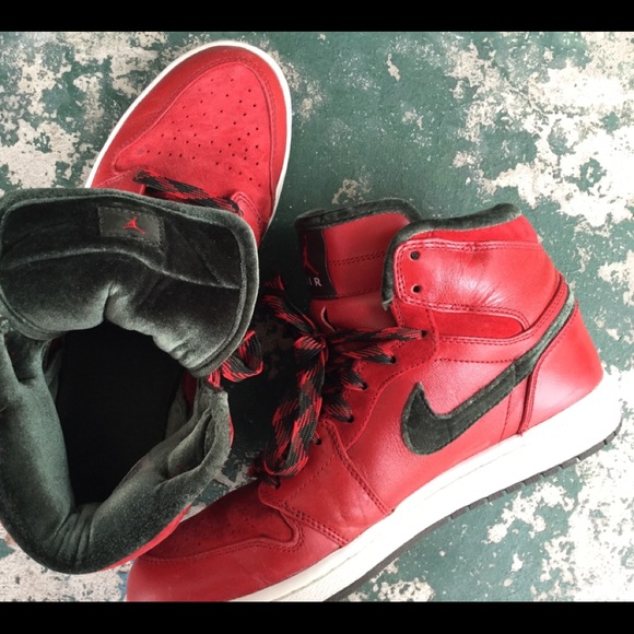 Air Jordan 1 Retro Hi Premier OG size 9 red/green - Picture 3 of 6